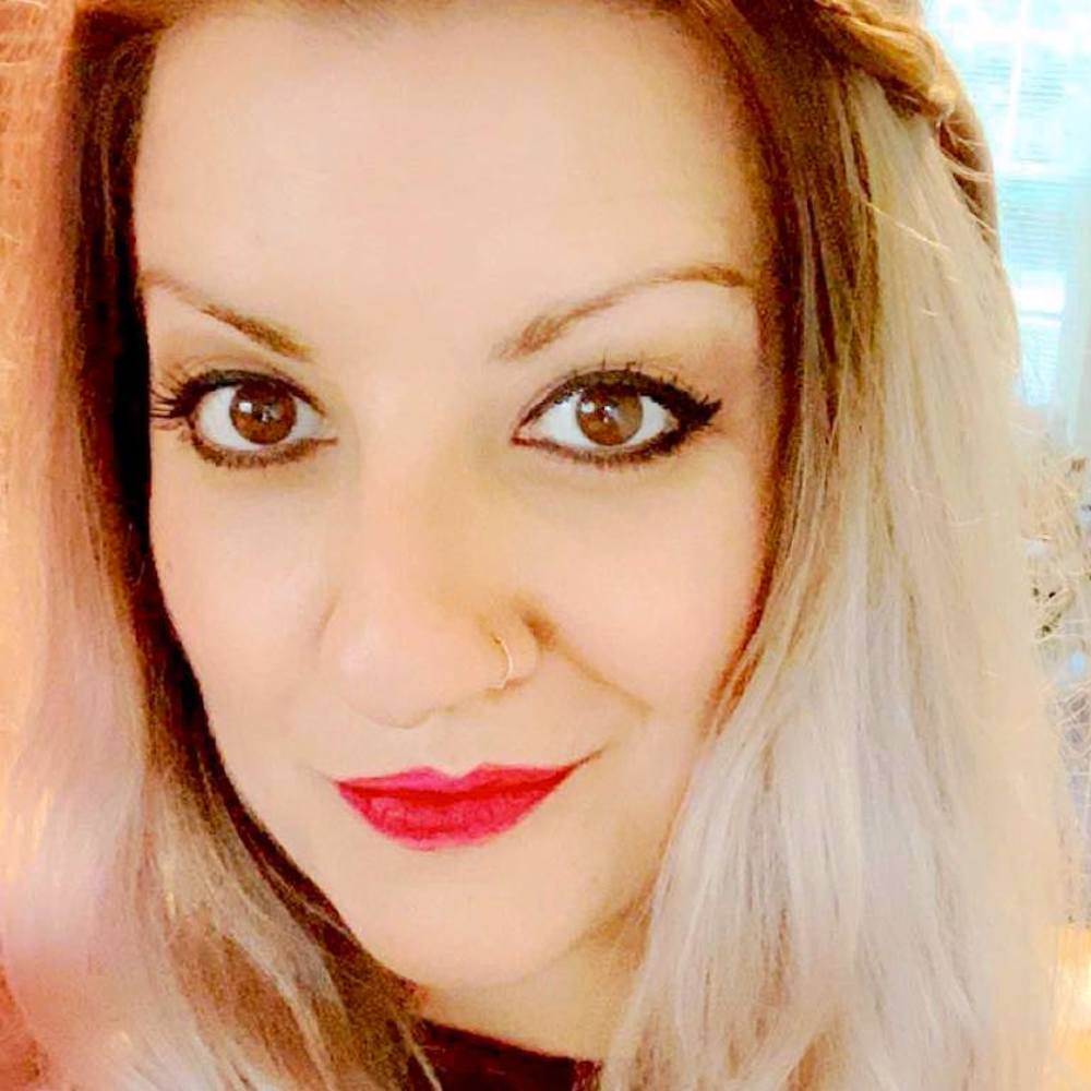 Meet your Posher, Ashley